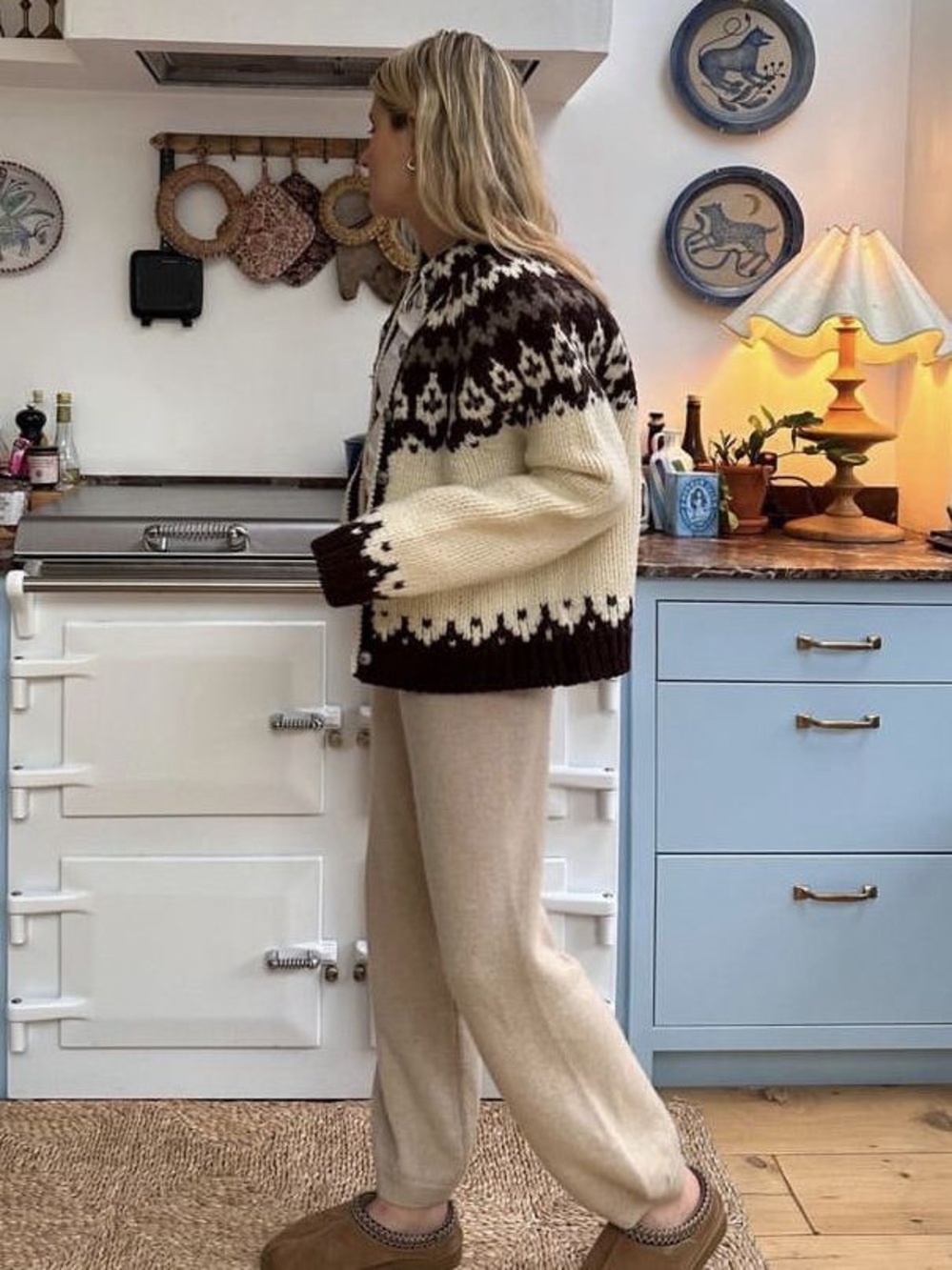 Icewool Vintage Brown/Cream Button Down Handknitted Cardigan Pure Wool Large